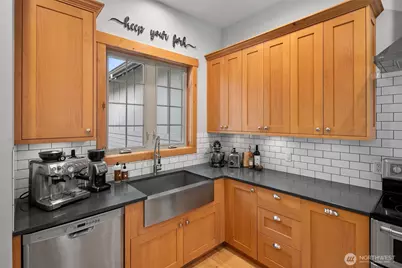 2535 Tuscany Lane, Malaga, WA 98828 - Photo 17