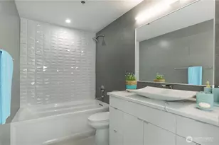 417 E Pine St, Seattle, WA 98122 - Photo 21