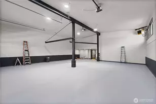 7415 100th St E, Puyallup, WA 98373 - Photo 17