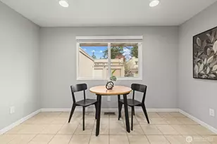 8225 212th St SW, Edmonds, WA 98026 - Photo 7