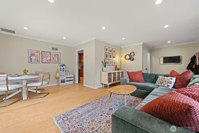 2520 Mtn View Avenue W, University Place, WA 98466 - Photo 9