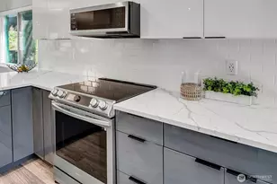 12707 NE 116th St, Kirkland, WA 98034 - Photo 7