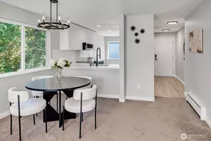 12707 NE 116th St, Kirkland, WA 98034 - Photo 9