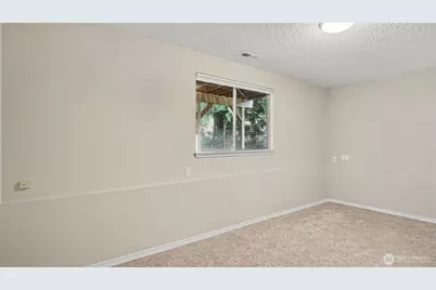 5710 188th Avenue E, Bonney Lake, WA 98390 - Photo 17