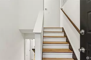 5710 188th Ave E, Bonney Lake, WA 98390 - Photo 3