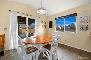 405 Jackson Ct, Nooksack, WA 98276 - Photo 11