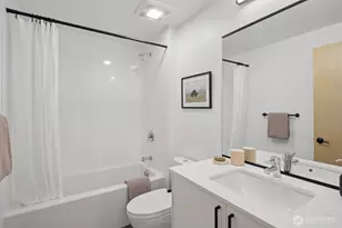 515 Howe, Seattle, WA 98109 - Photo 31