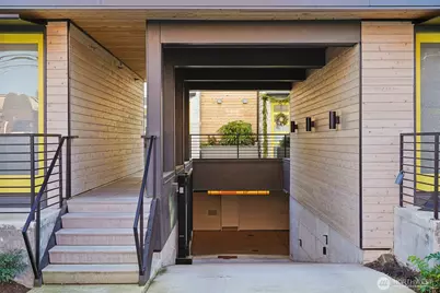515 Howe #A, Seattle, WA 98109 - Photo 33