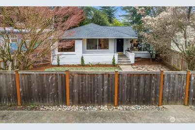 10726 Sand Point Way NE #A, Seattle, WA 98125 - Photo 13