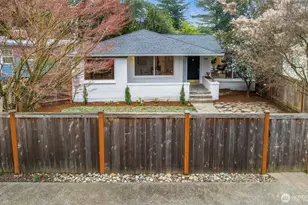 10726 Sand Point Way NE, Seattle, WA 98125 - Photo 13