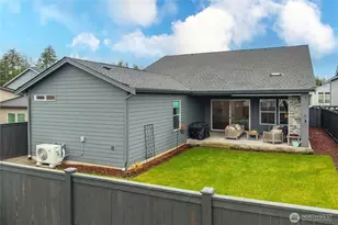 23540 SE Wisteria St, Black Diamond, WA 98010 - Photo 33