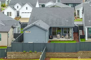 23540 SE Wisteria St, Black Diamond, WA 98010 - Photo 35