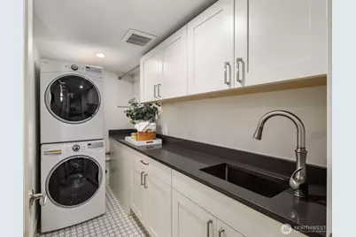 7544 31st Avenue NW, Seattle, WA 98117 - Photo 21