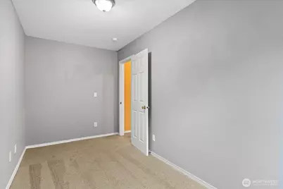 5300 Glenwood Avenue #U-2, Everett, WA 98203 - Photo 31