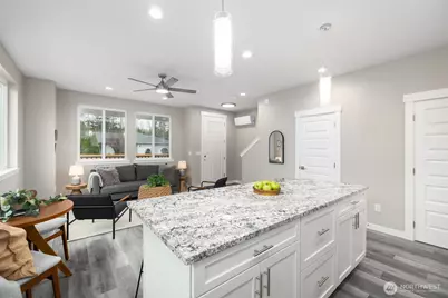 1515 N Waugh Road #B, Mount Vernon, WA 98273 - Photo 7