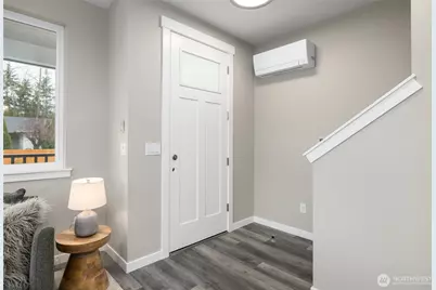 1515 N Waugh Road #B, Mount Vernon, WA 98273 - Photo 1