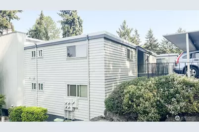 3838 Lake Washington Boulevard SE #B-5, Bellevue, WA 98006 - Photo 3