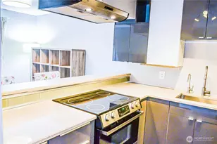 3838 Lake Washington Blvd SE, Bellevue, WA 98006 - Photo 13