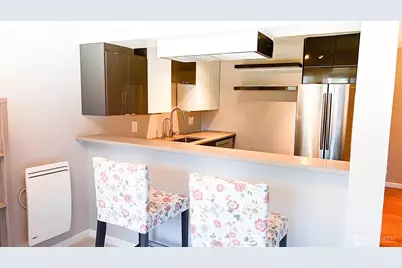 3838 Lake Washington Boulevard SE #B-5, Bellevue, WA 98006 - Photo 9