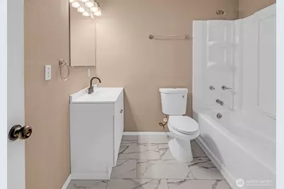 6105 N 16th St #N103, Tacoma, WA 98406 - Photo 9