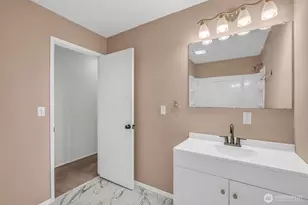 6105 N 16th St, Tacoma, WA 98406 - Photo 11