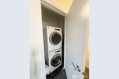 1214 N Northgate Way, Seattle, WA 98133 - Photo 9