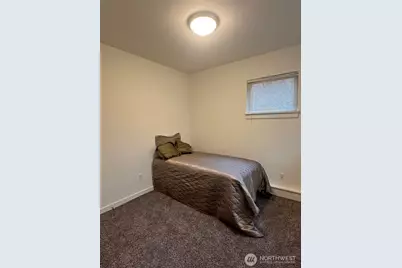 1214 N Northgate Way, Seattle, WA 98133 - Photo 11