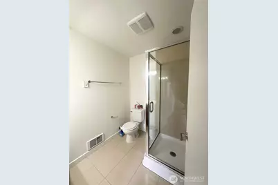 1214 N Northgate Way, Seattle, WA 98133 - Photo 13