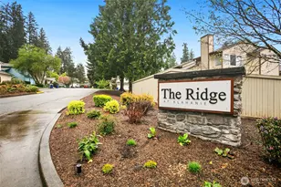 24320 SE 42nd St, Sammamish, WA 98029 - Photo 37