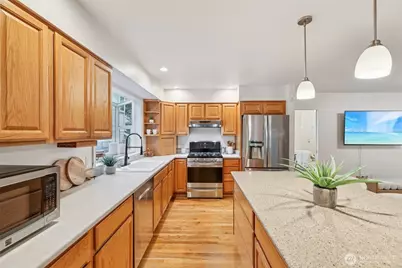 24320 SE 42nd Street, Sammamish, WA 98029 - Photo 13