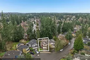 24320 SE 42nd St, Sammamish, WA 98029 - Photo 35