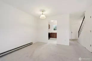 421 NE 105th St, Vancouver, WA 96885 - Photo 7