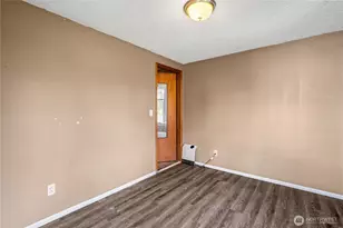 2113 E Grand Ave, Everett, WA 98201 - Photo 9