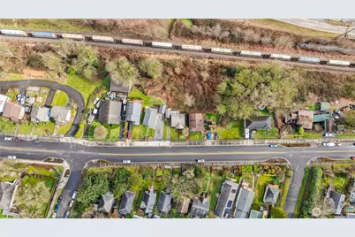 2113 E Grand Avenue, Everett, WA 98201 - Photo 15
