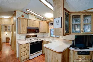 96 Sunset Circle, Deming, WA 98244 - Photo 7