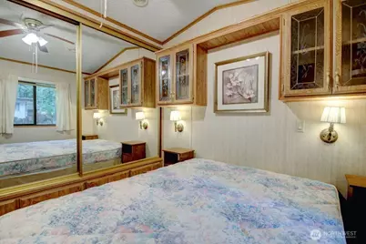 96 Sunset Circle, Deming, WA 98244 - Photo 13