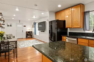 416 N Regent St, Burlington, WA 98233 - Photo 9