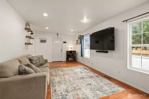 416 N Regent St, Burlington, WA 98233 - Photo 5