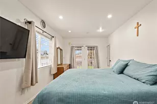 416 N Regent St, Burlington, WA 98233 - Photo 11