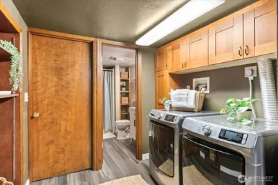 2513 Cleveland Avenue, Everett, WA 98201 - Photo 27