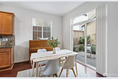 21813 38th Drive SE, Bothell, WA 98021 - Photo 5