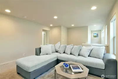 218 SW 96th Lane, Seattle, WA 98106 - Photo 11