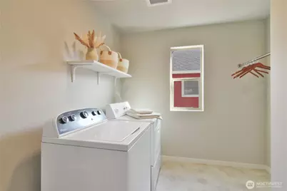 218 SW 96th Lane, Seattle, WA 98106 - Photo 21