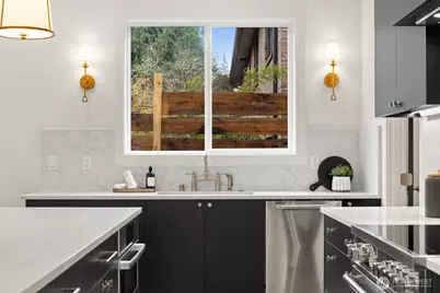 8838 28th Avenue NW, Seattle, WA 98117 - Photo 11