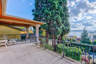 9426 Lake Washington Blvd NE, Bellevue, WA 98004 - Photo 7