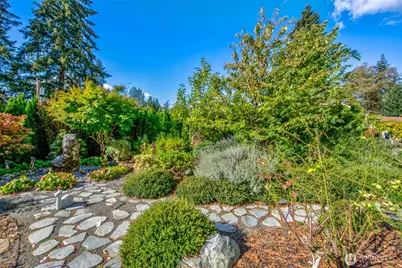 9426 Lake Washington Boulevard NE, Bellevue, WA 98004 - Photo 39