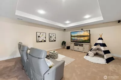 9426 Lake Washington Boulevard NE, Bellevue, WA 98004 - Photo 27