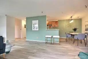 1100 Harrington Ave NE, Renton, WA 98056 - Photo 7