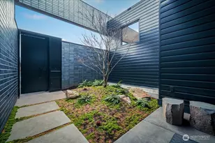 1914 Magnolia Blvd W, Seattle, WA 98199 - Photo 3