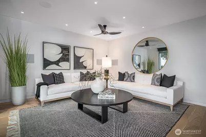 1914 Magnolia Boulevard W, Seattle, WA 98199 - Photo 11